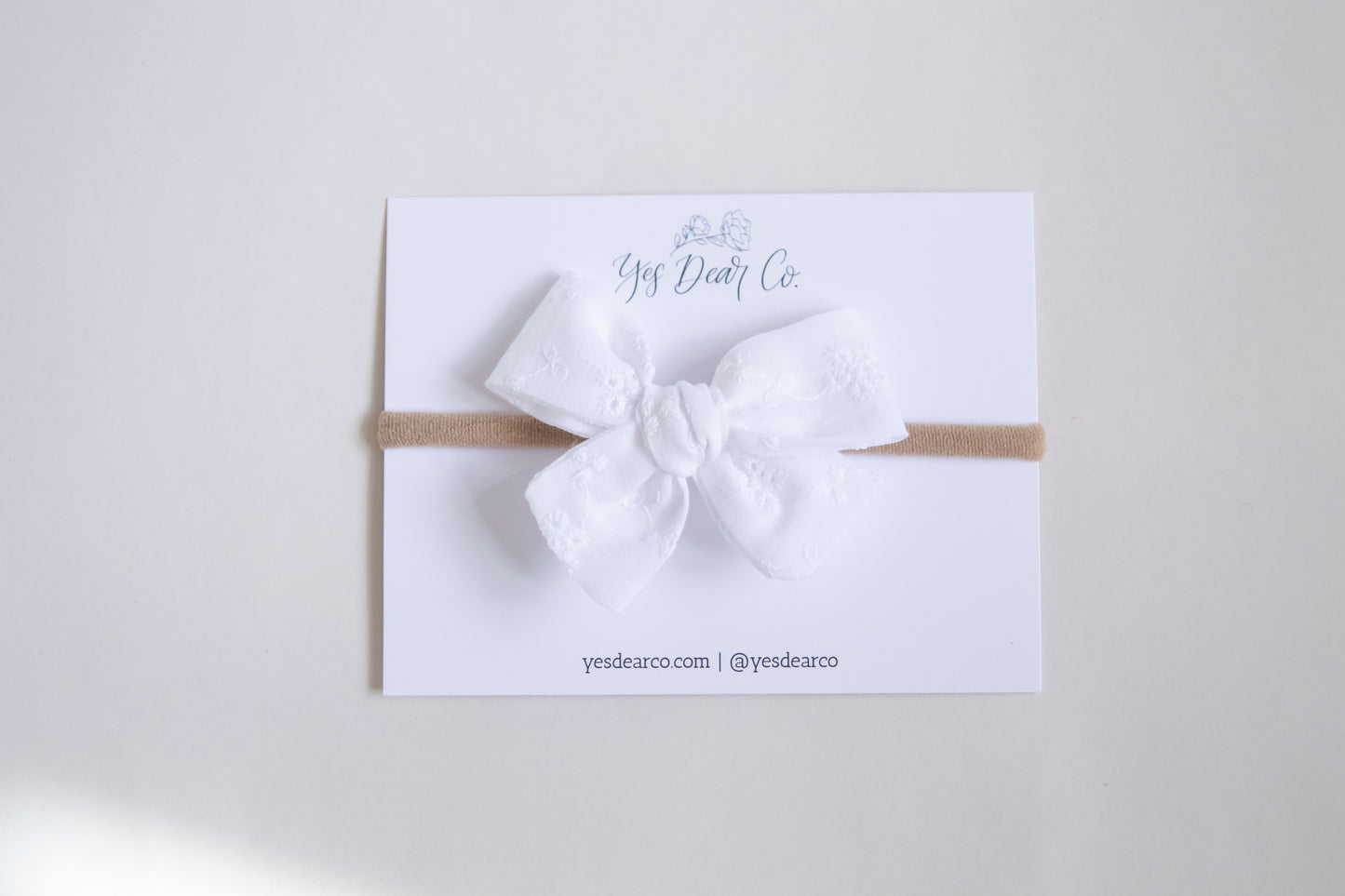 White Eyelet | Small Pinwheel