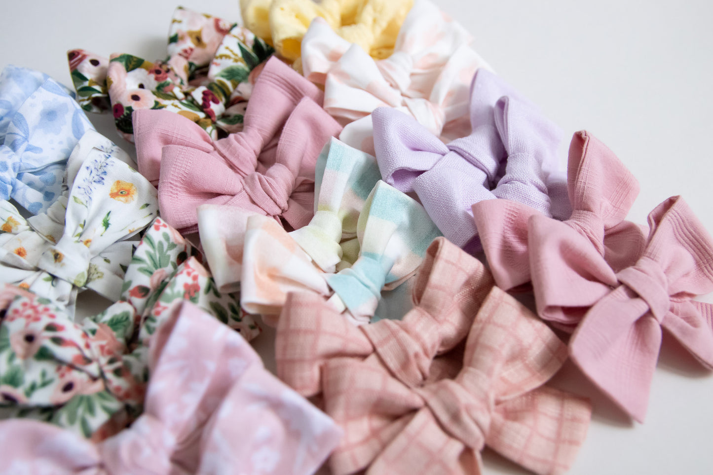 Crepe Floral | Small Pinwheel