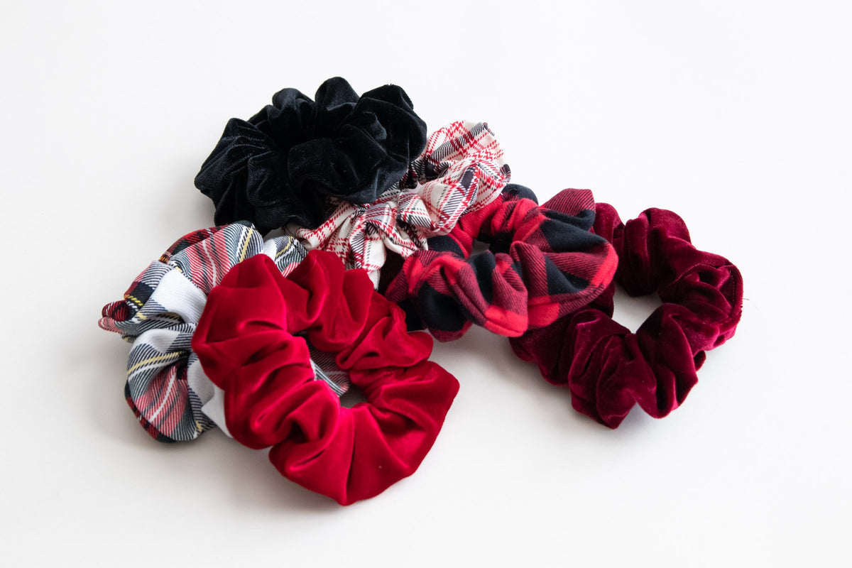 Red Velvet | Scrunchie
