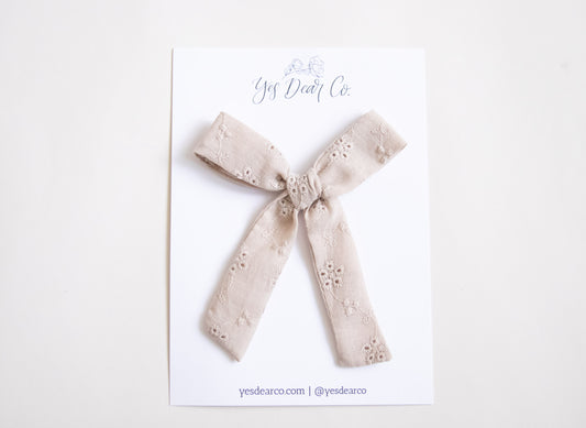 Wheat Eyelet | Long Tail Bow