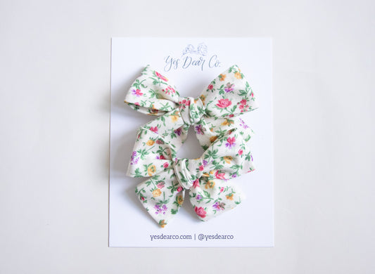 Garden Floral | Pigtail Bows