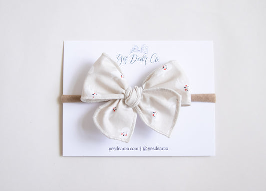 Neutral Ghosts | Petite Whimsy