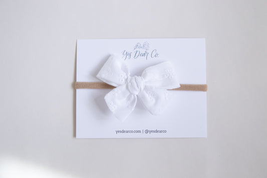 White Eyelet | Small Pinwheel
