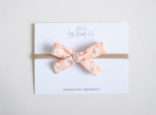 Peach Flowers Gingham | Midi School Girl