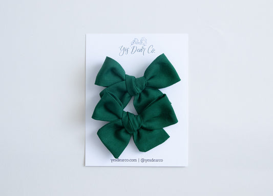 Mistletoe Green | Pigtail Bows