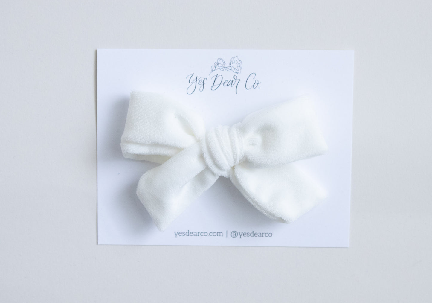 Cream Velvet | Large Pinwheel