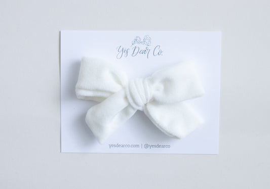 Cream Velvet | Large Pinwheel