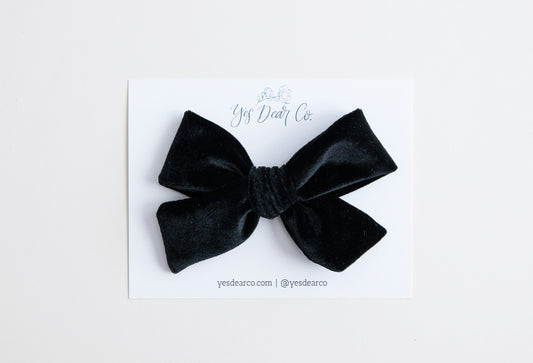 Black Velvet | Large Pinwheel